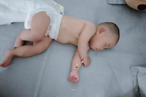 苏州没满月的宝宝